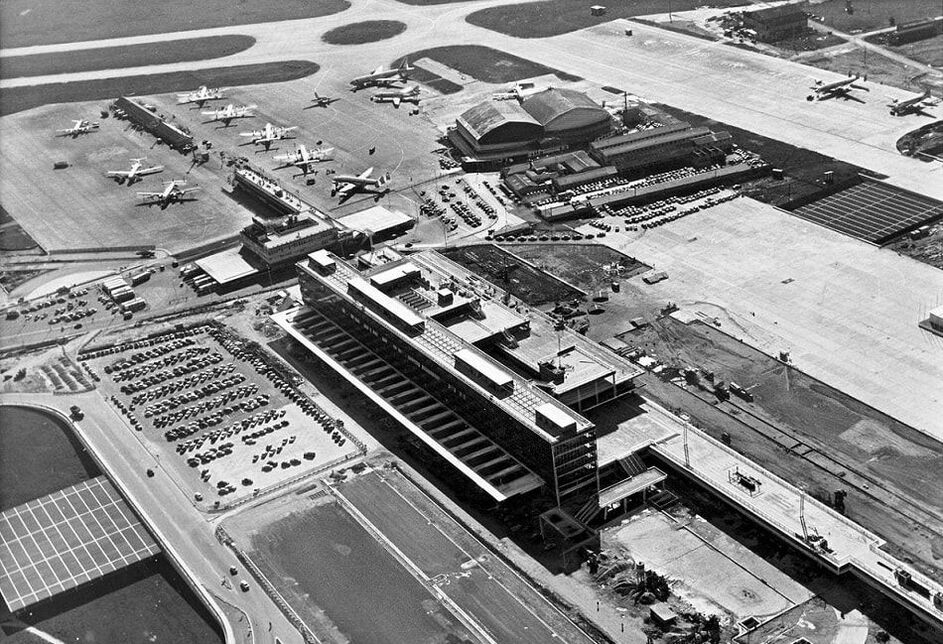 Paris Orly Airport in 1960