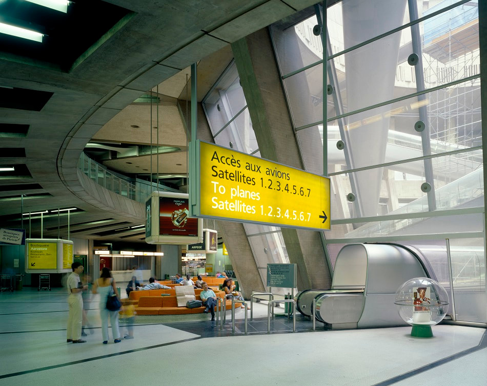 Paris de Gaulle Airport: A Monument for the Age of Air Travel - A Visual  History of the World's Great Airports