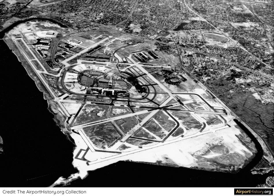 A 1959 aerial image of New York Idlewild Airport
