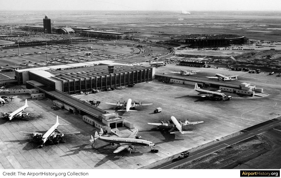 An aerial view of the newly opened Eastern Air Lines terminal in 1959