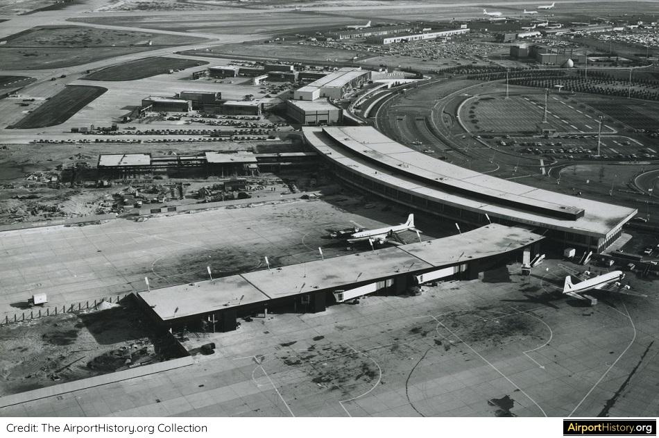 The United Airlines Terminal at the time of completion in late 1959