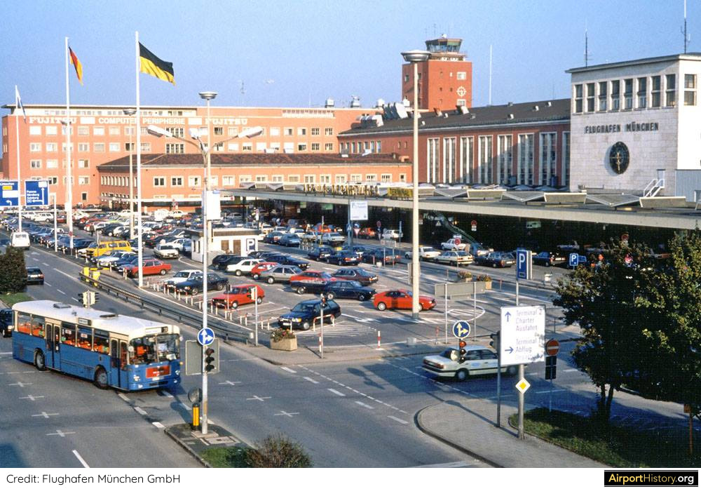 A 1980s landside view of Munich's passenger terminal