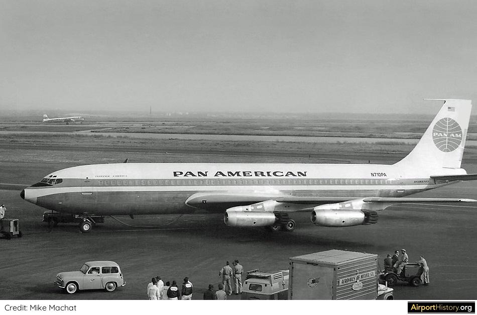 New York Idlewild Kennedy JFK International Airport Pan Am American Terminal Jet Era 707 Propeller First Flight 